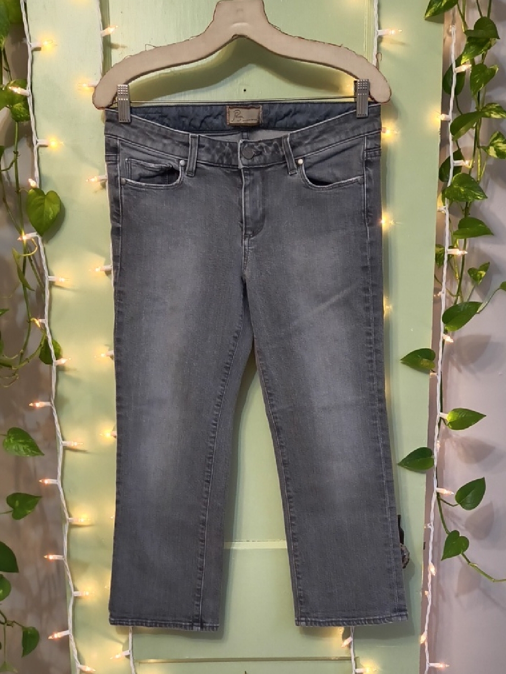 Women's Paige Grey Hollywood Hills Capri Shin Clam Digger Cropped Jeans 29